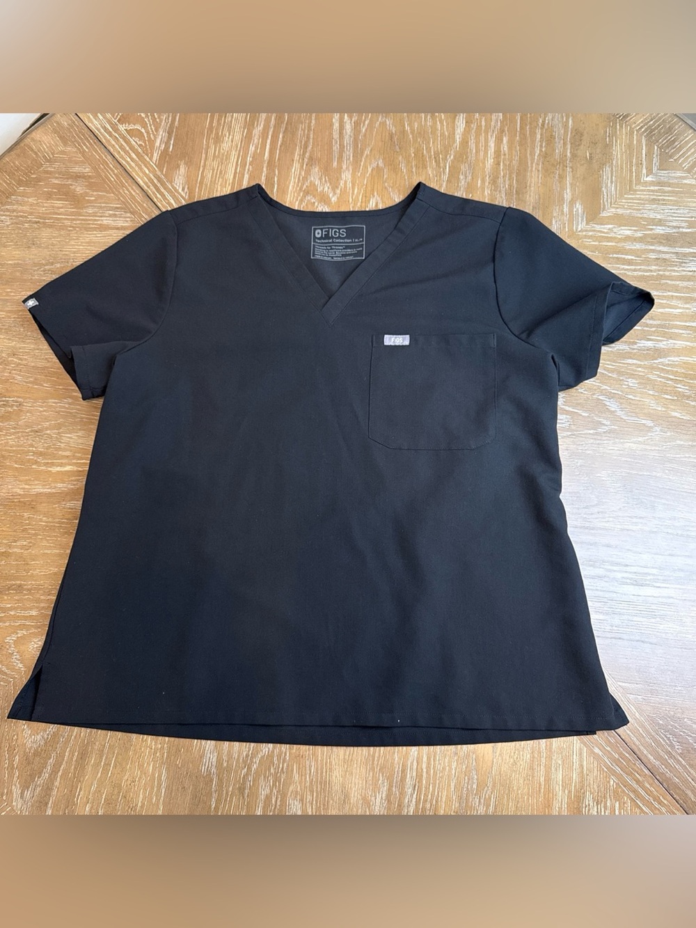 FIGS Black V-Neck Scrub Top